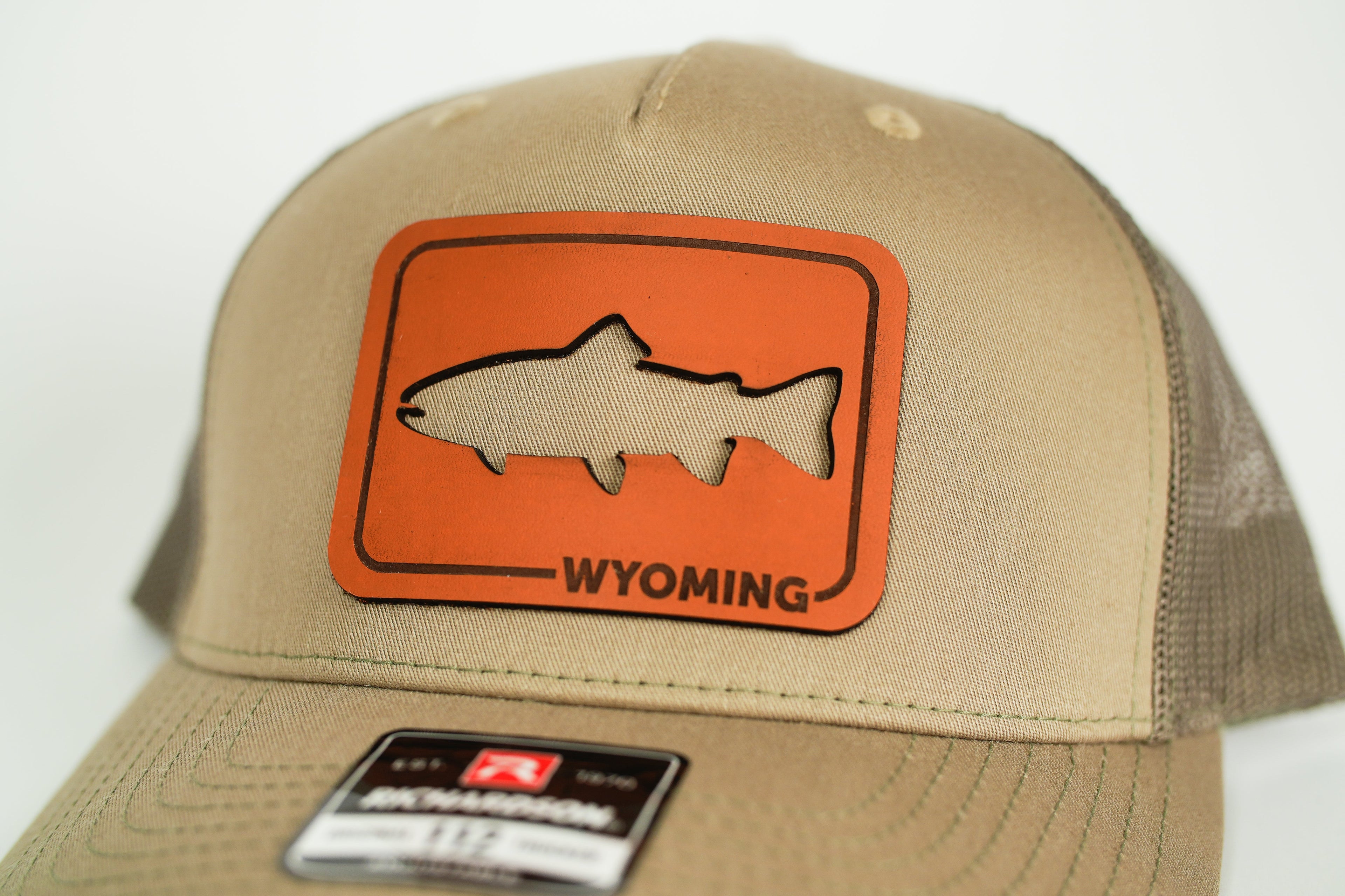 WYO TROUT TRUCKER - PALE KHAKI/LODN