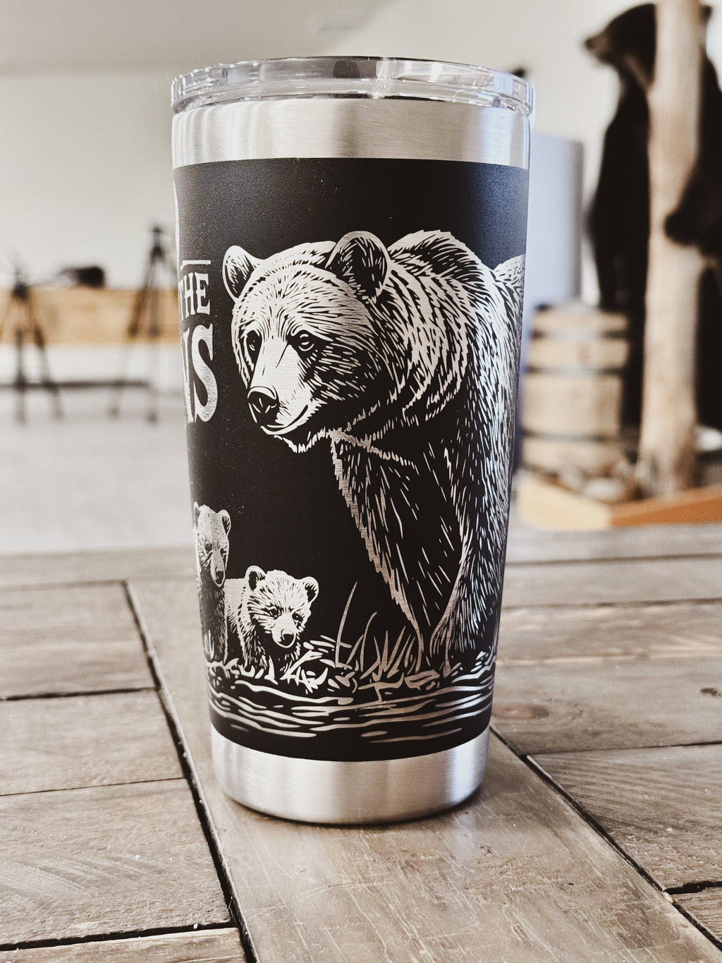 QUEEN OF THE TETONS 20OZ FULL WRAP TUMBLER - BLACK